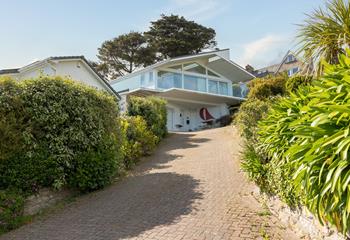 Park up on the private drive each day after exploring the surrounding areas. 