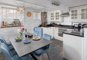 You can cook and dine together, making the most of your holiday!