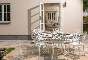 Step from the spacious lounge onto the patio and enjoy al fresco dining.