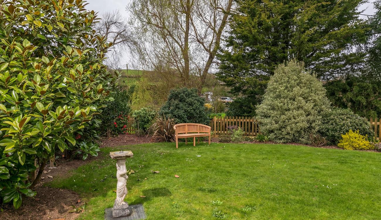 Relax and listen to the sounds of the Cornish countryside.