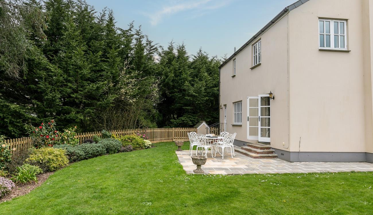 Just on the edge of the Roseland Peninsula, Tregantle is an ideal base for exploring this stunning corner of Cornwall