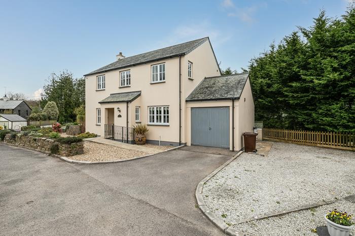 Tregantle, Sleeps 6 in Truro