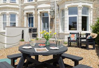 Enjoy breakfast outside before wandering into Marazion.