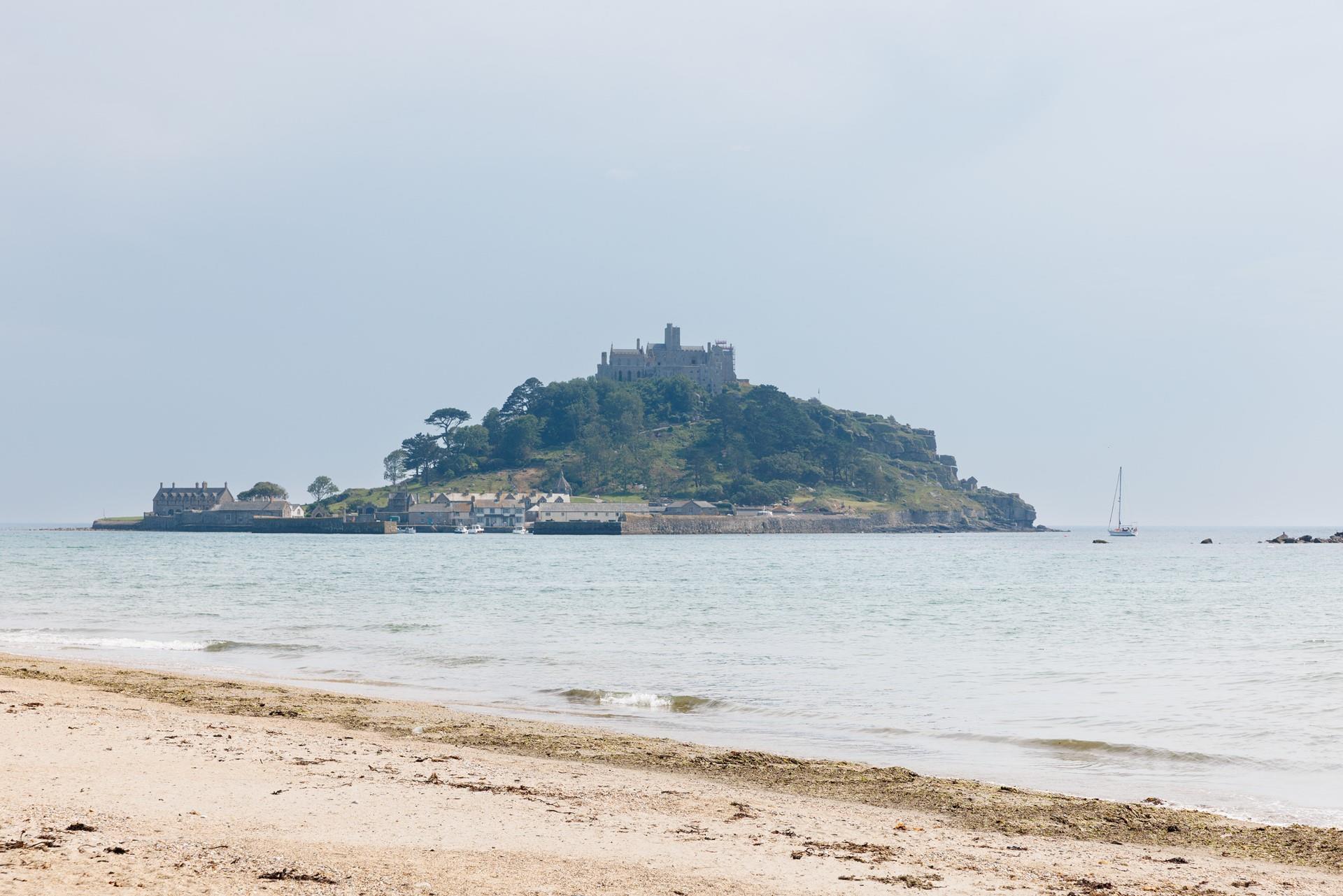 Enjoy front-row views of one of Cornwall's most iconic landmarks.