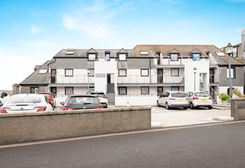 Park up and explore St Ives on foot, as all you need is a short stroll away!