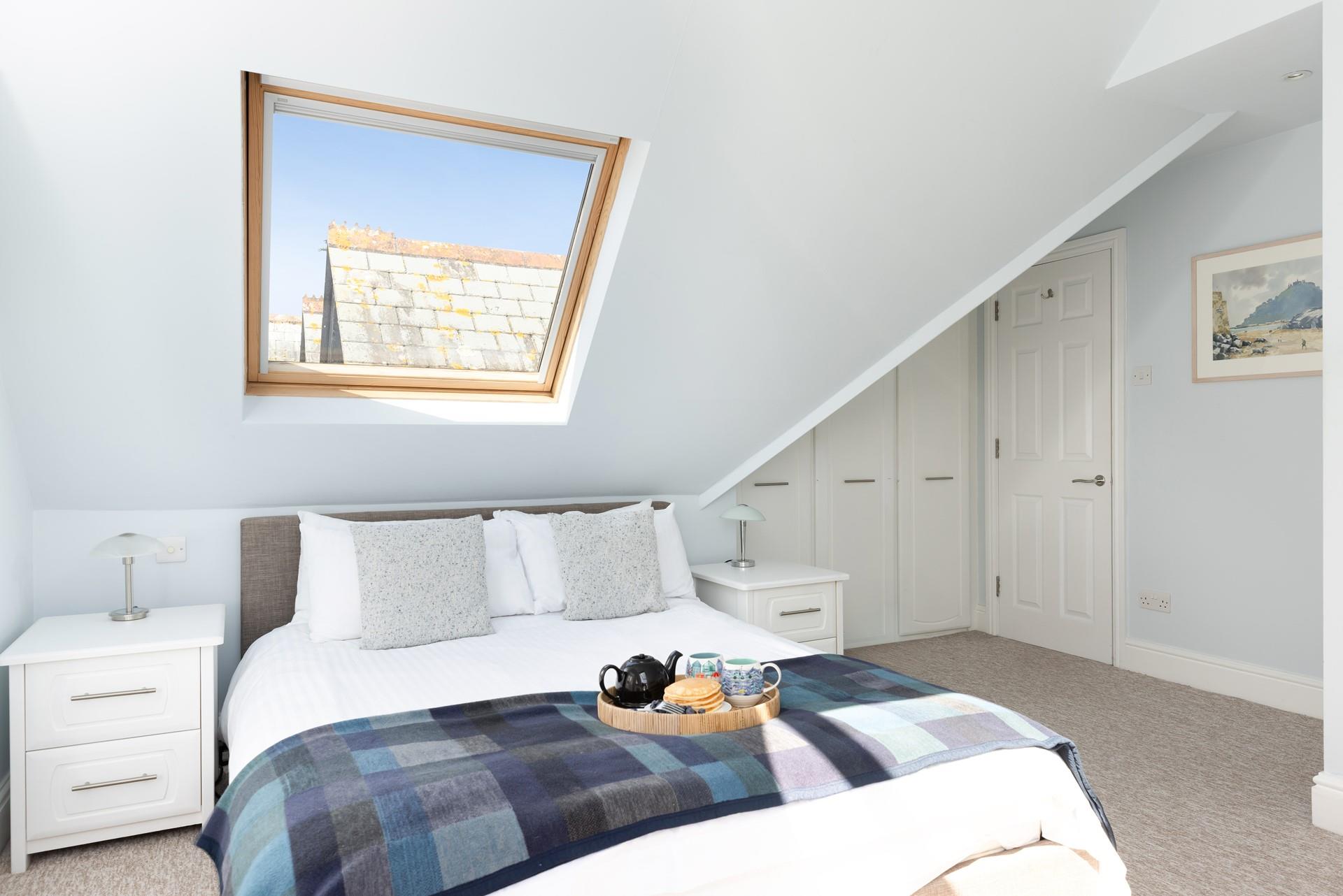 You'll find an en suite and plenty of storage in bedroom 1.