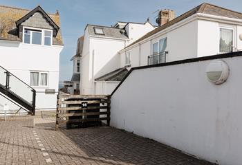 Private parking means you can park up with ease and explore St Ives on foot.