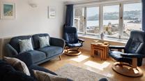 Watch the tide roll in with magnificent views of the harbour. 