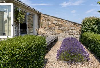 The vast windows mean you can enjoy Anchor Watch all year round - perfect for summer, ideal for storm-watching in winter!