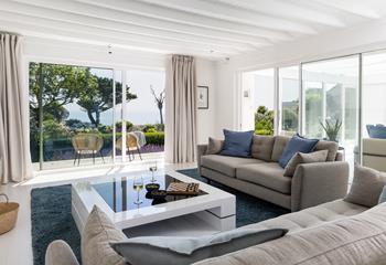 The magnificent view takes centre stage!
