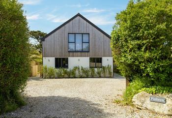 Tucked away in a rural idyll, Pinbren translates as Pine Tree!