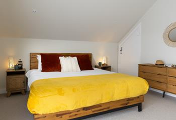 Sleep soundly in the sumptuous super king bed!