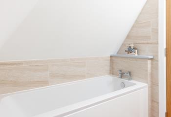 As well as a luxurious bath, ideal for a soak after walking the coast path.