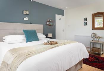 Bedroom 3 has a luxurious super king!