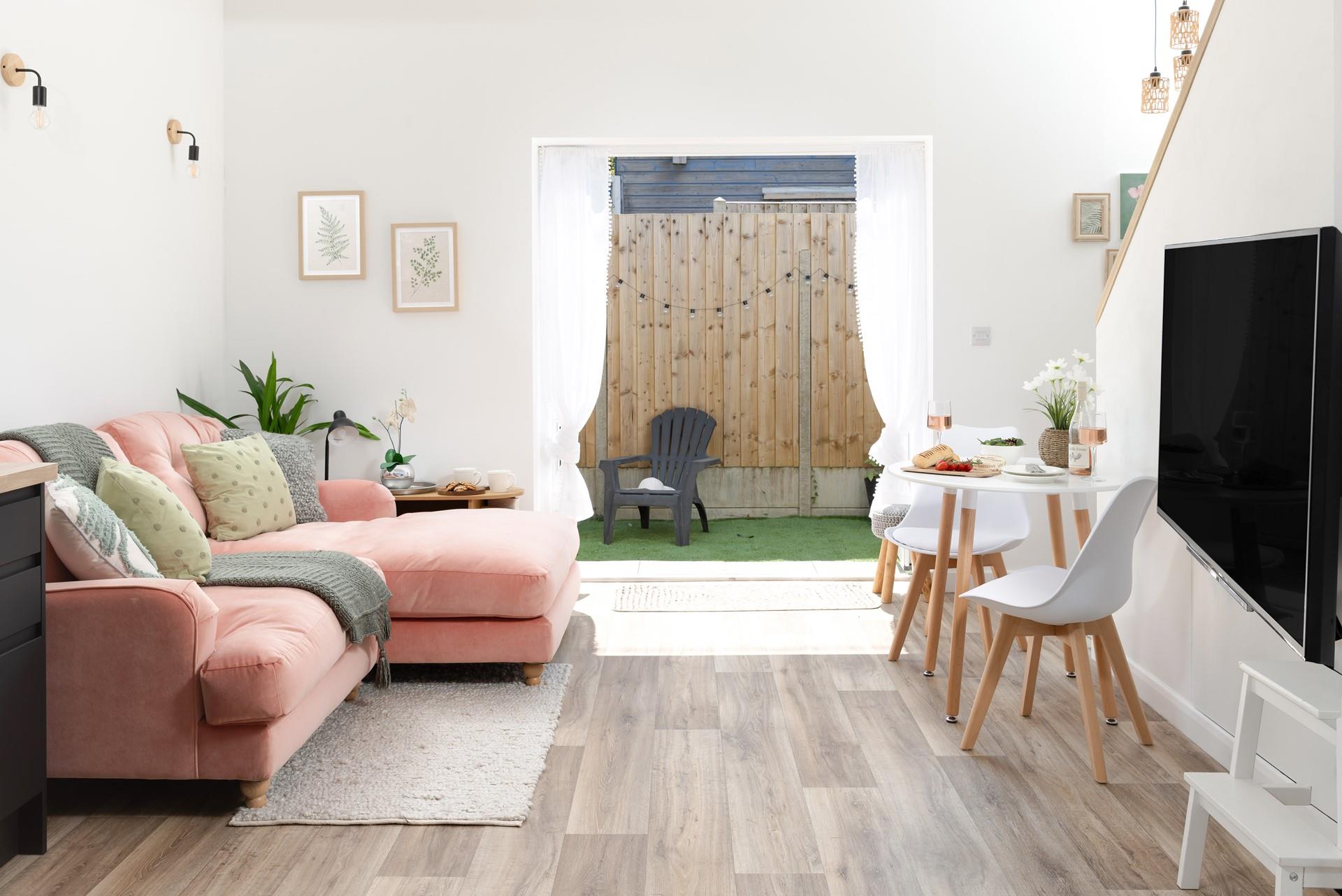 The Hideaway is a delightful bolthole for two in the heart of Hayle.