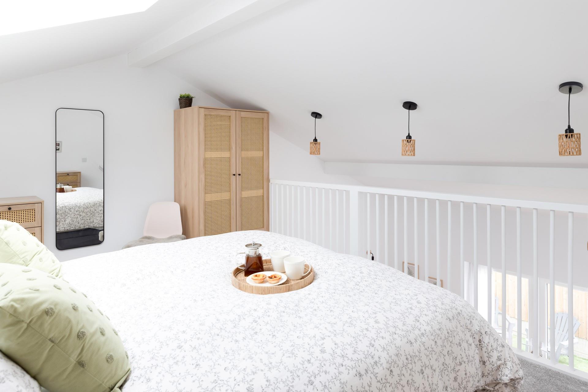 There's plenty of storage space in the bedroom. 