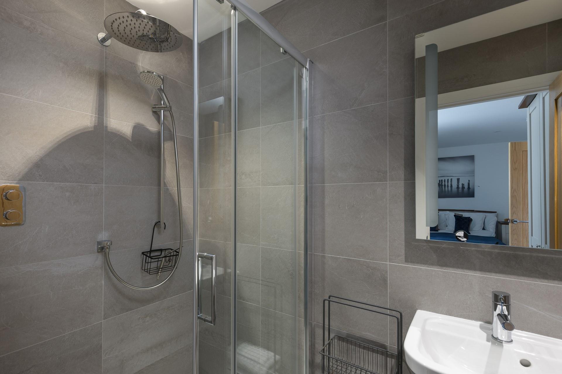 Start your day with an invigorating rinse in the rainfall shower!