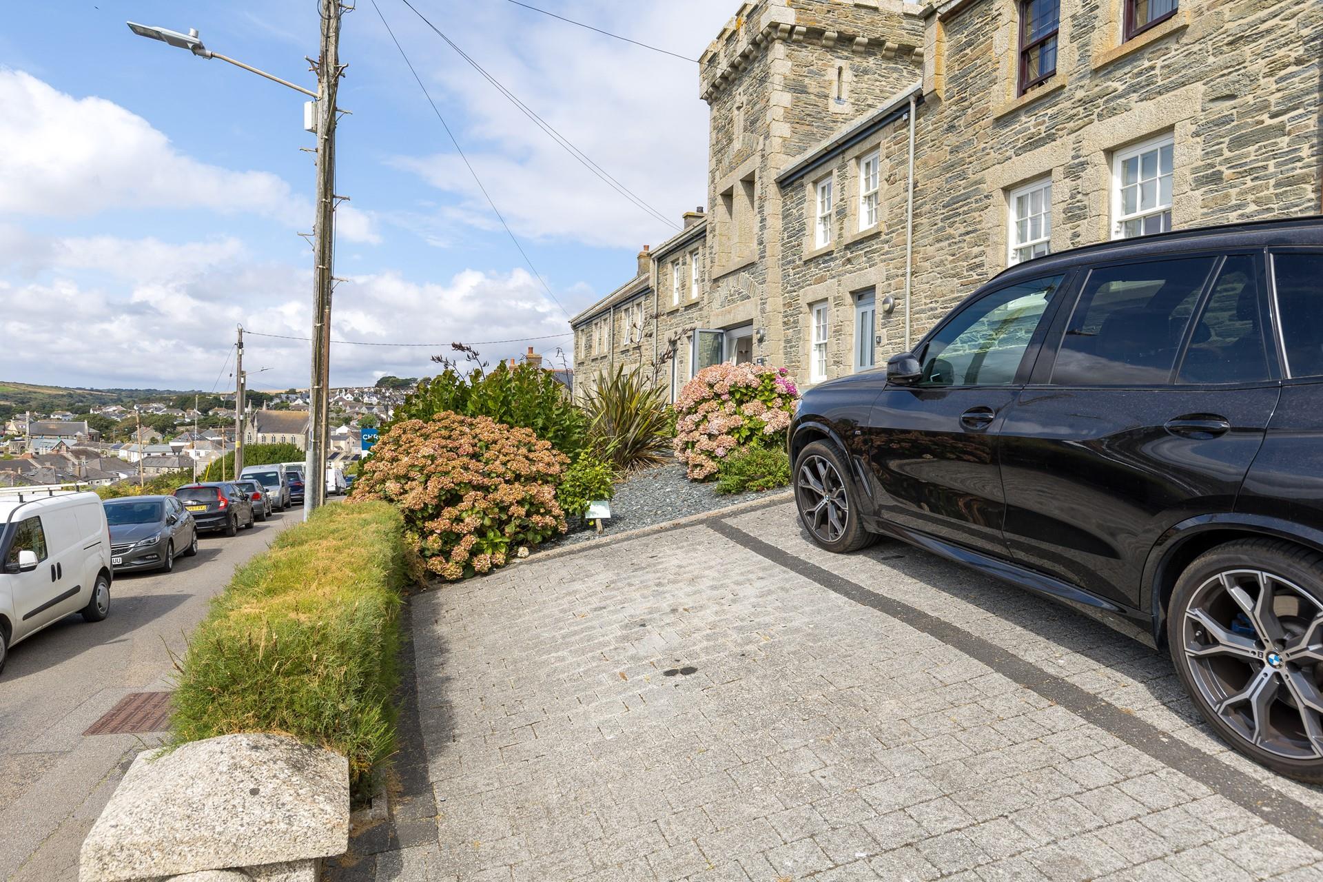 The Tower House benefits from a private parking space, a stone's throw from the apartment.