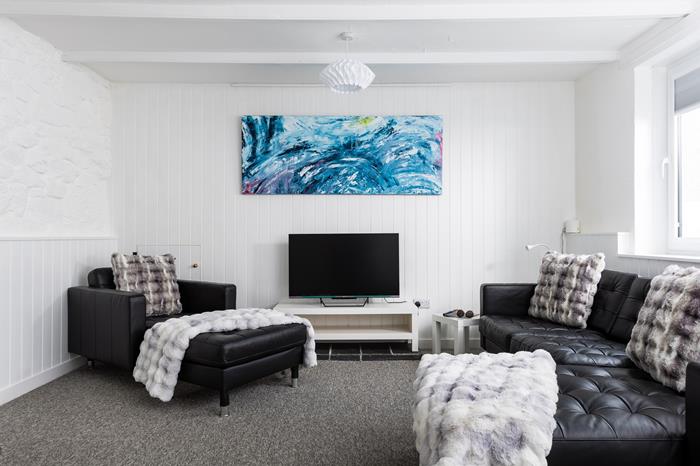 Porthmerryn, Sleeps 4 in Downalong