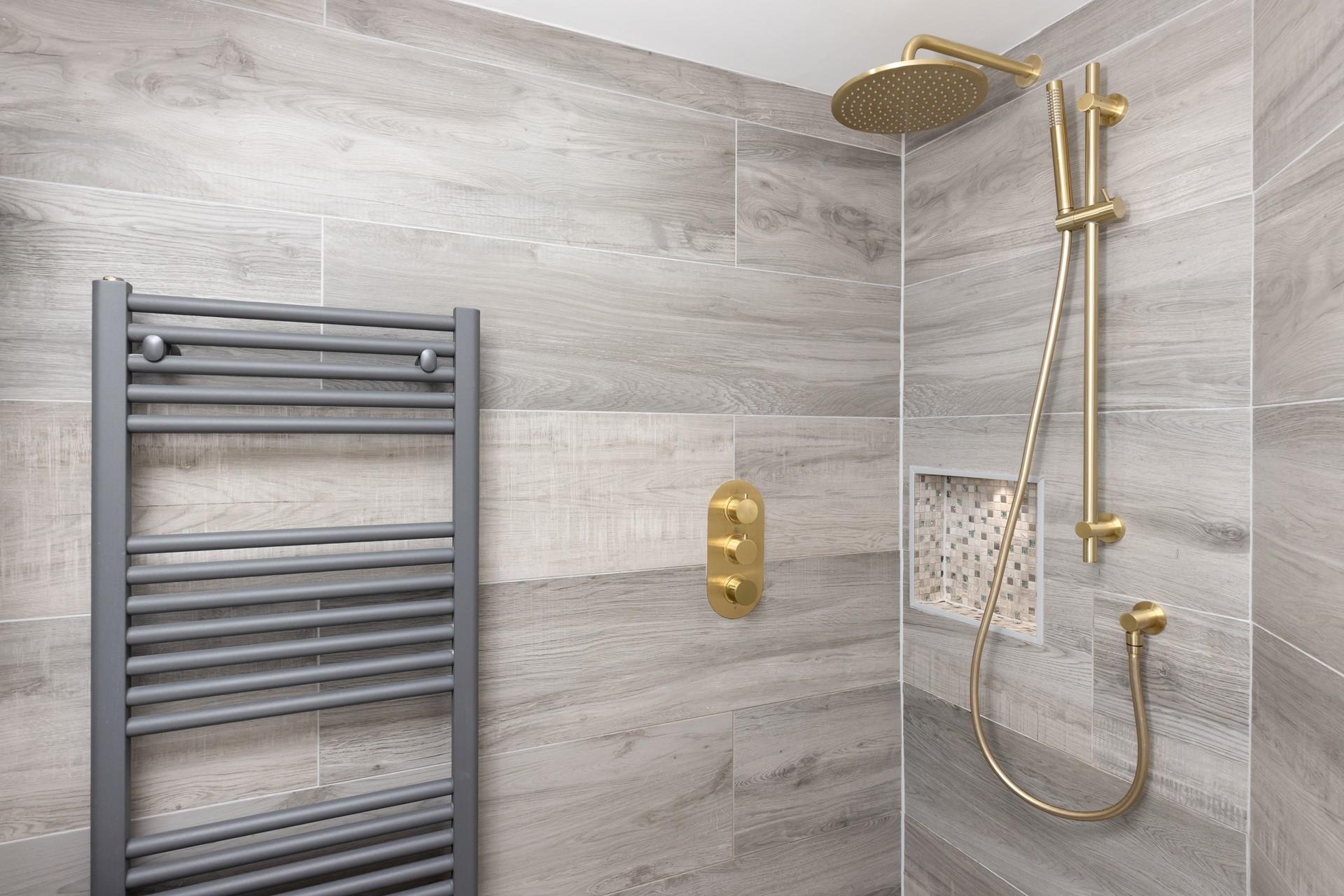 Step in, rinse off and get ready for the evening ahead.