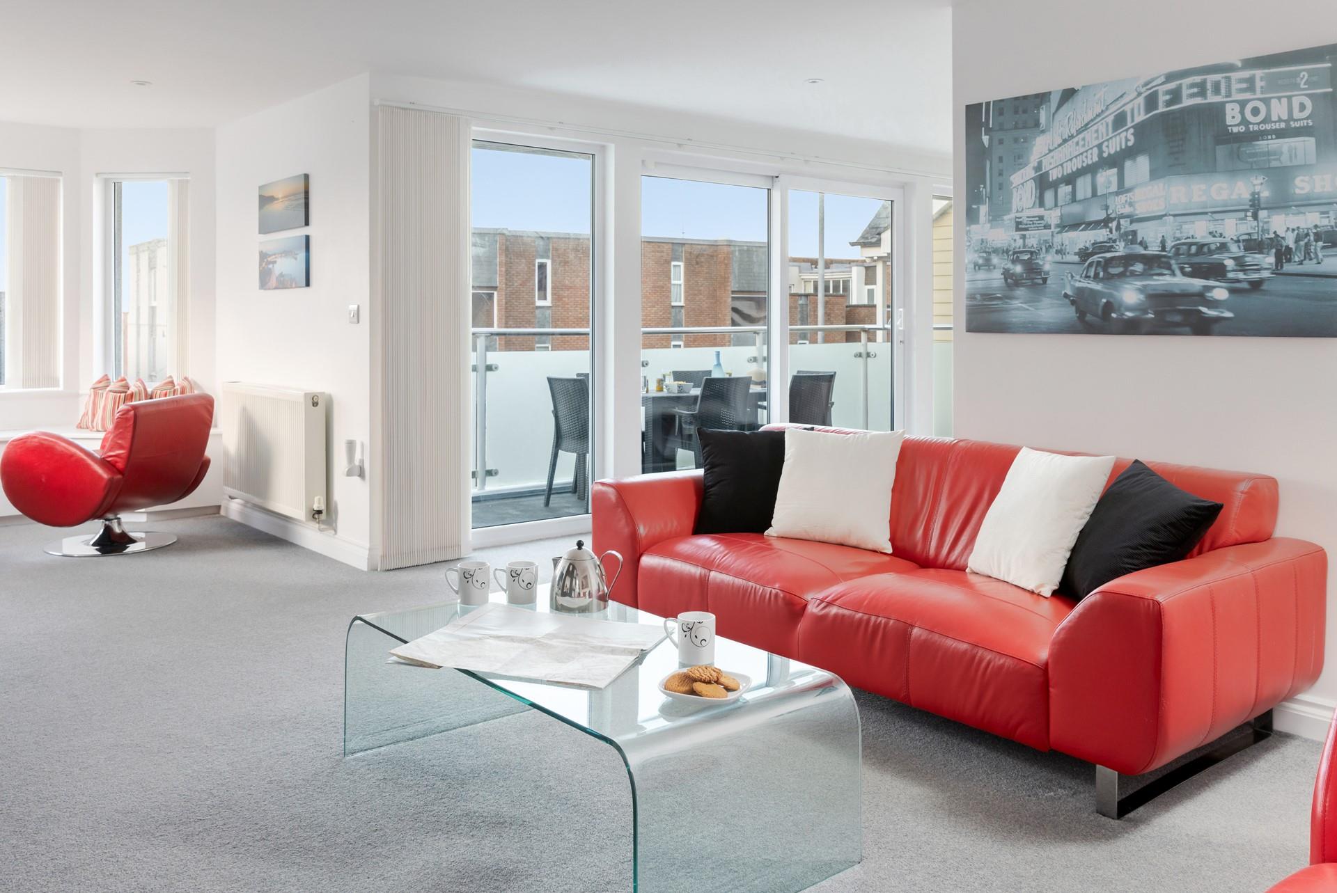 Curl up on the sofa with your morning cuppa and watch as the sun rises over the ocean. 