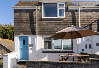 Take breakfast outside and start the day overlooking the ocean. 